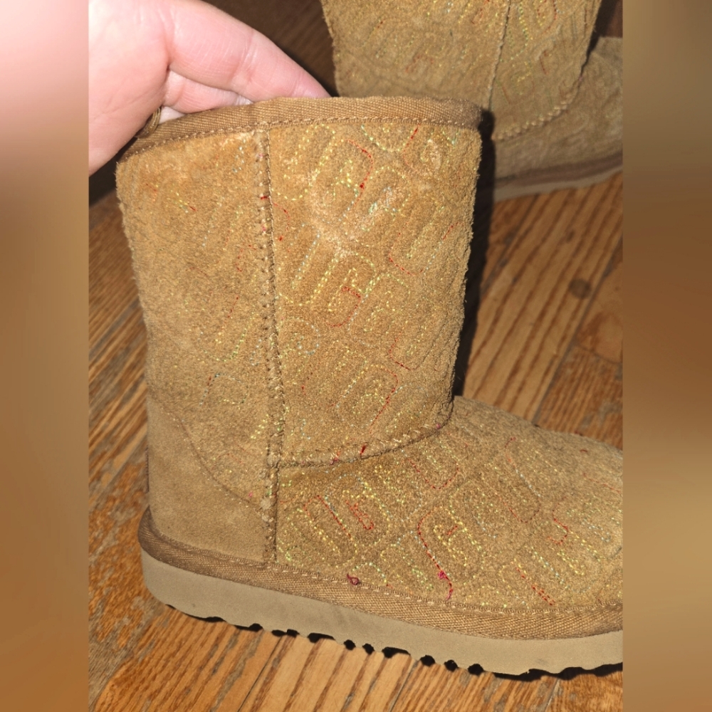 Girls Ugg boots